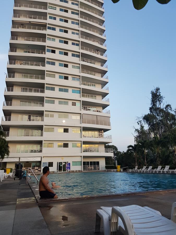 View Talay 6 Pattayaアパートメント エクステリア 写真